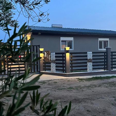 K&M Villas Nea Kallikrateia Dış mekan fotoğraf