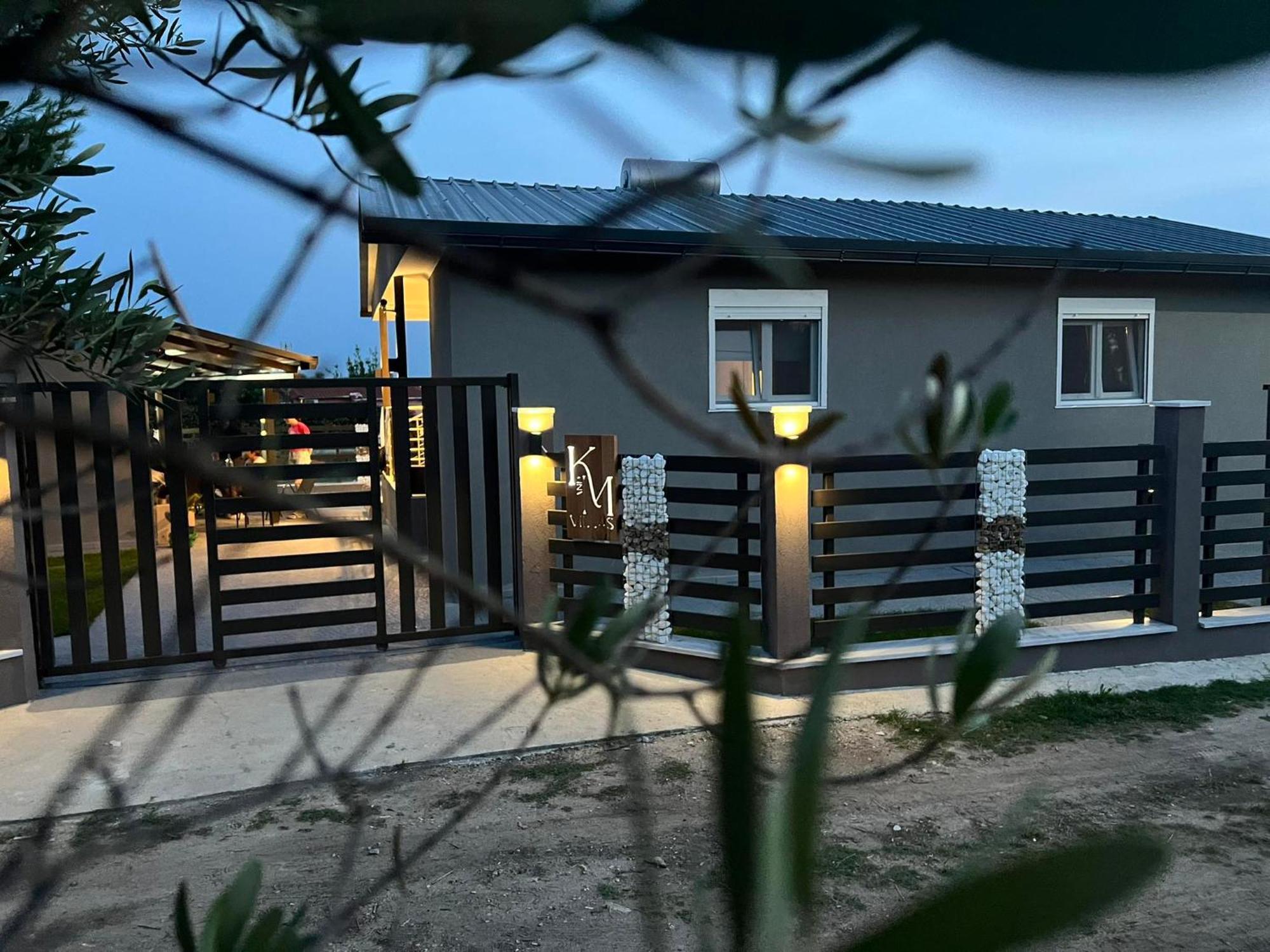 K&M Villas Nea Kallikrateia Dış mekan fotoğraf